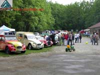 Le 2CV club du Lussery en 2003