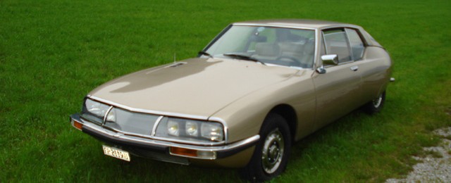 SM 1971 Sable Métal, Cuir blanc.