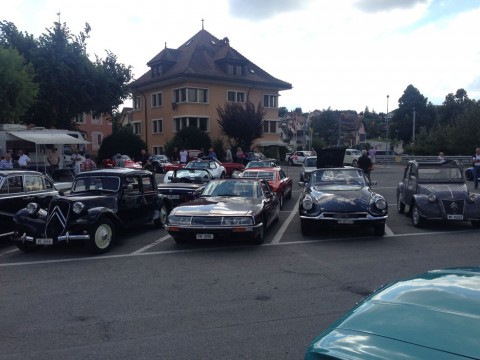 RENCONTRE VOITURES ANCIENNES A CHATEL ST DENIS