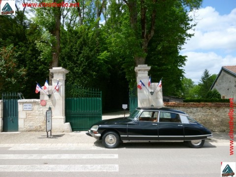 LES 60 ANS DE LA DS A PARIS 24 MAI 2015 02.
