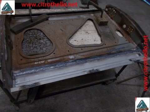 RESTAURATION EXTRÊME CARROSSERIE DS 21 1968 DE BENOIT 03.