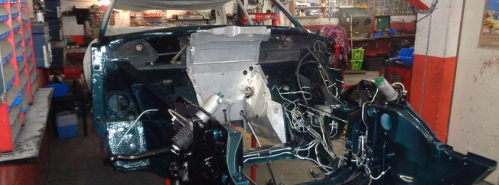 RESTAURATION CITROËN SM AVEC MOTEUR DS 21 POUR USAGE INTENSIF 06.