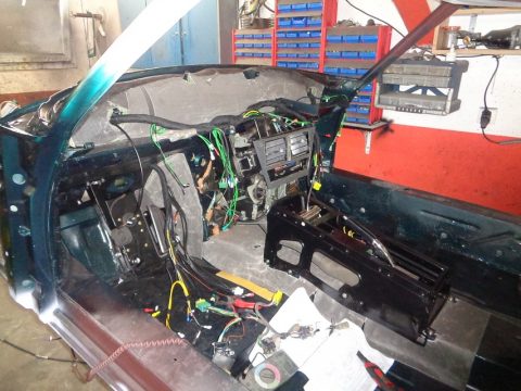 RESTAURATION CITROËN SM AVEC MOTEUR DS 21 POUR USAGE INTENSIF 07.